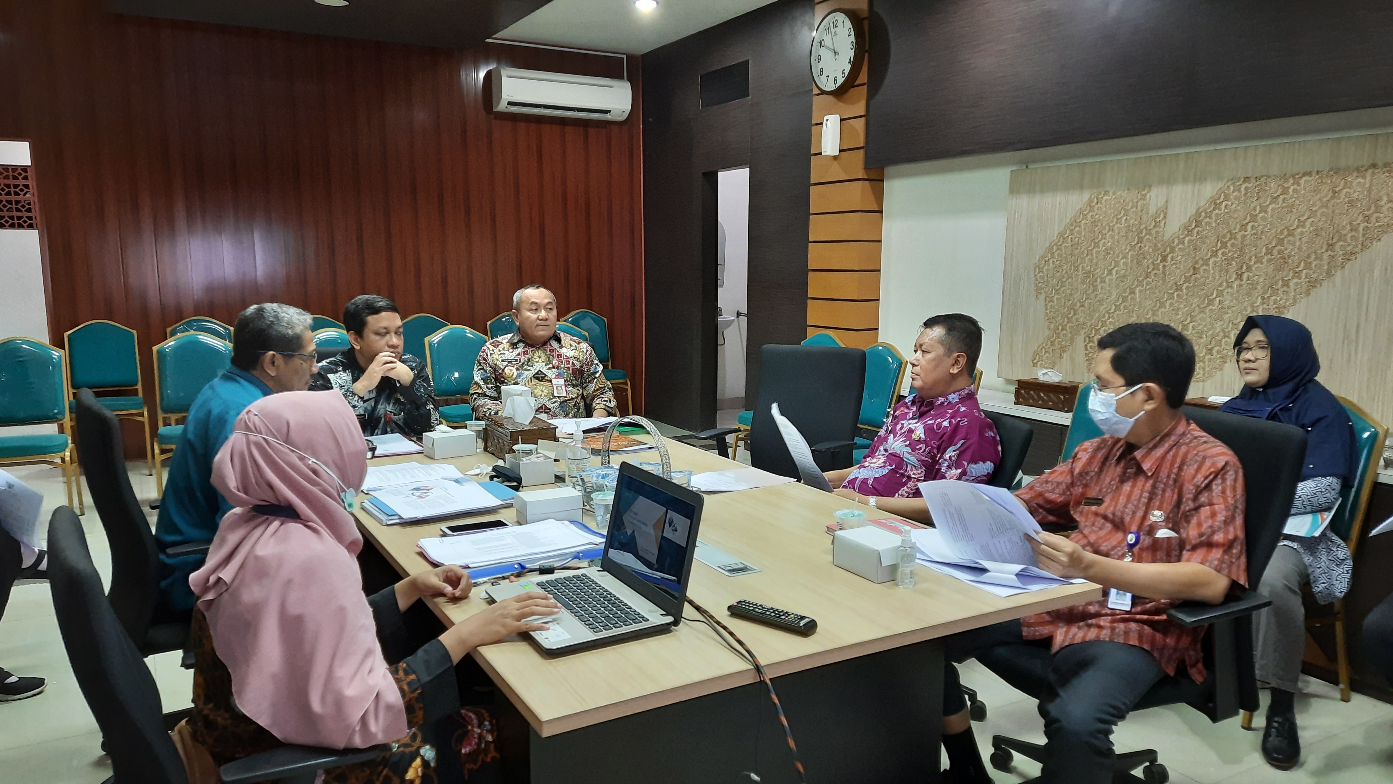 Sinergi dengan DPMPTSP, Bagian Hukum Adakan Paparan Raperda Penanaman Modal kepada Wali Kota dan Wakil Wali Kota