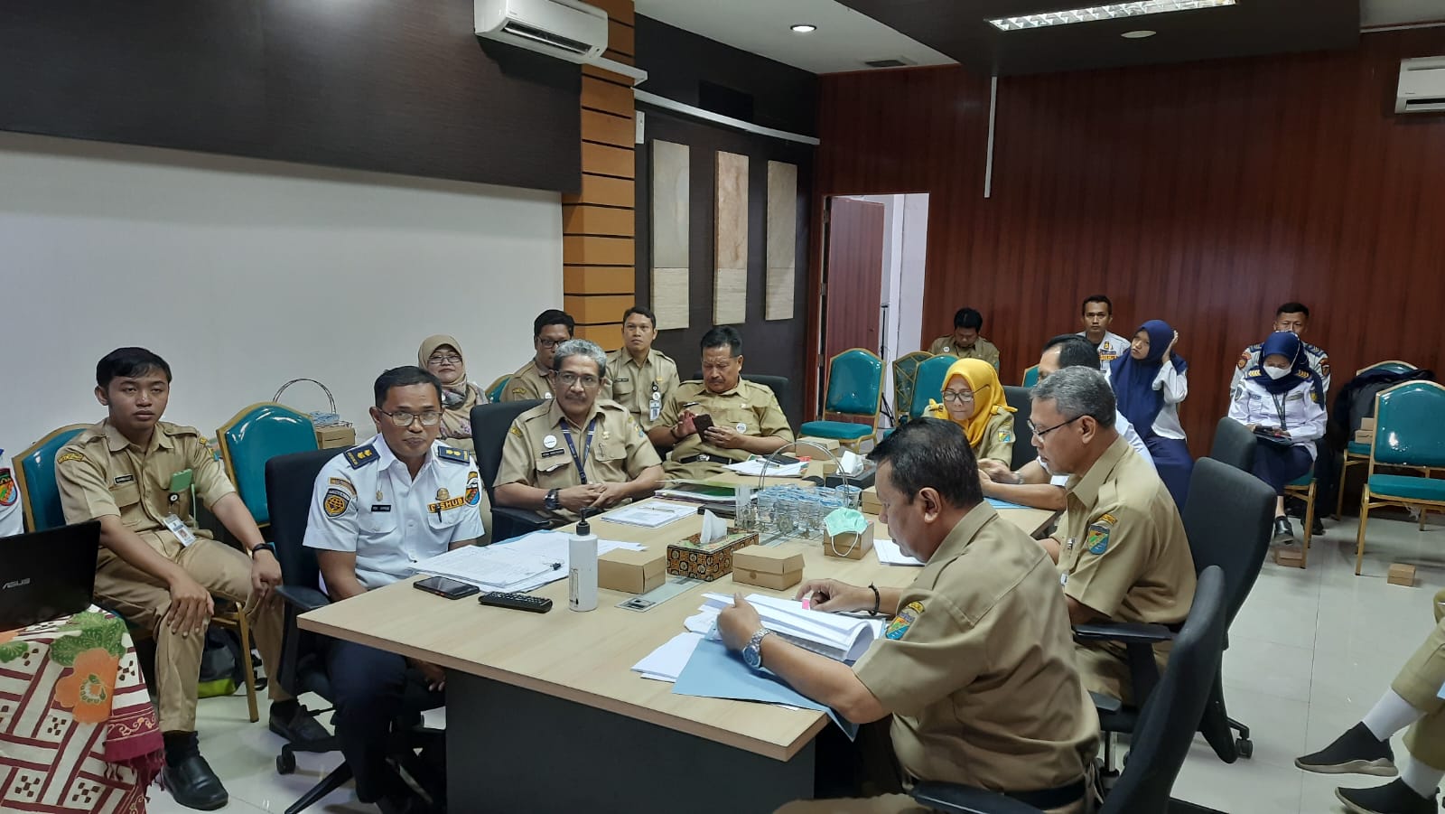 Dindagkop-UKM, DPMPTSP, dan Dinhub Paparkan Raperda kepada Wali Kota dan Wawali